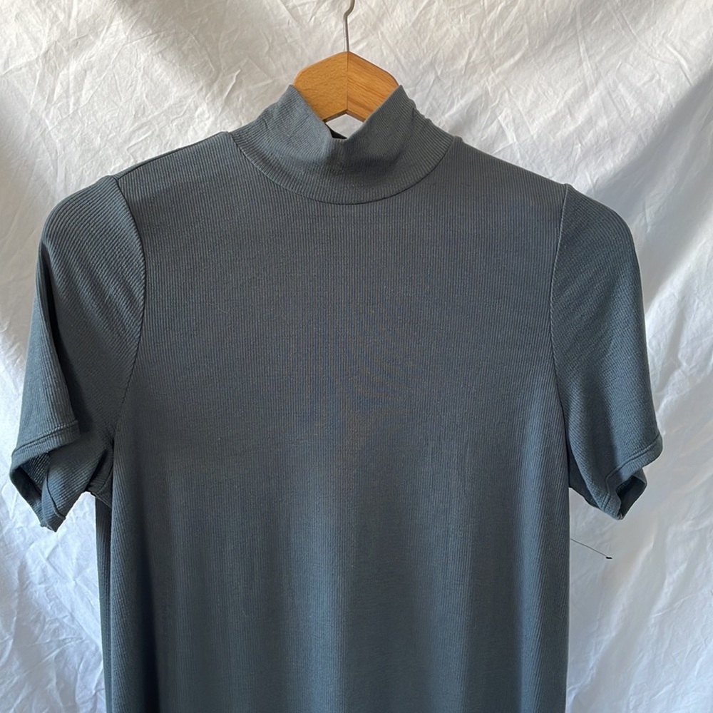 🇨🇦PAPER LABEL grey dress size s - Picture 3 of 9